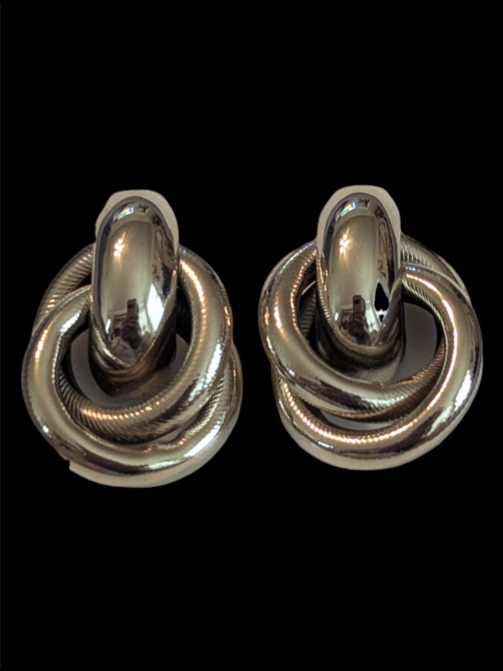 Vintage Gold Tone Interlocking Knotted Circle Stud Pierced Earrings